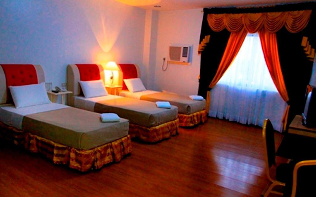 El Bajada Hotel Davao City Szoba fotó